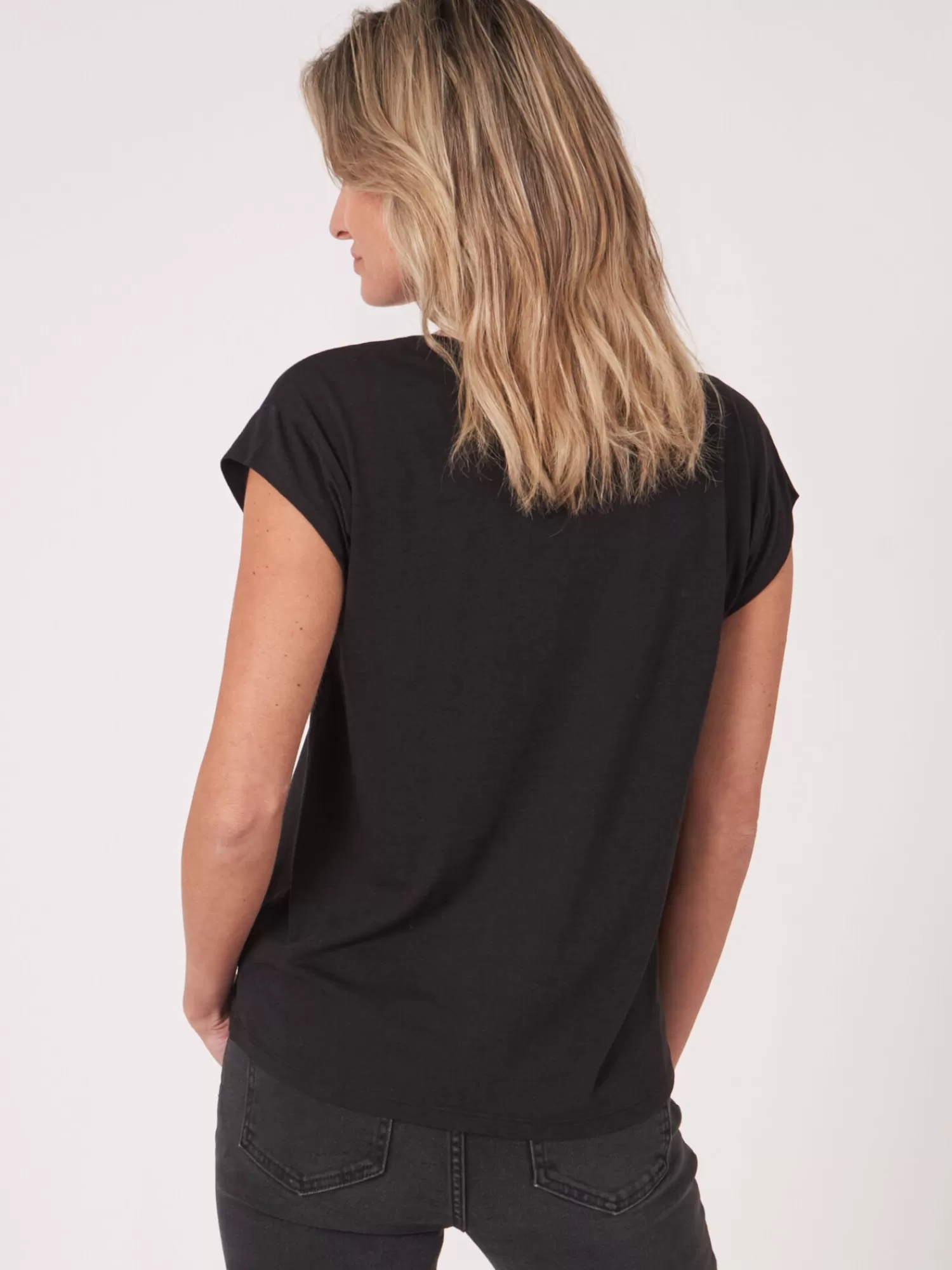 REPEAT cashmere Tops>Armelloses Top Mit Rundhalsausschnitt Und Schlitz Black