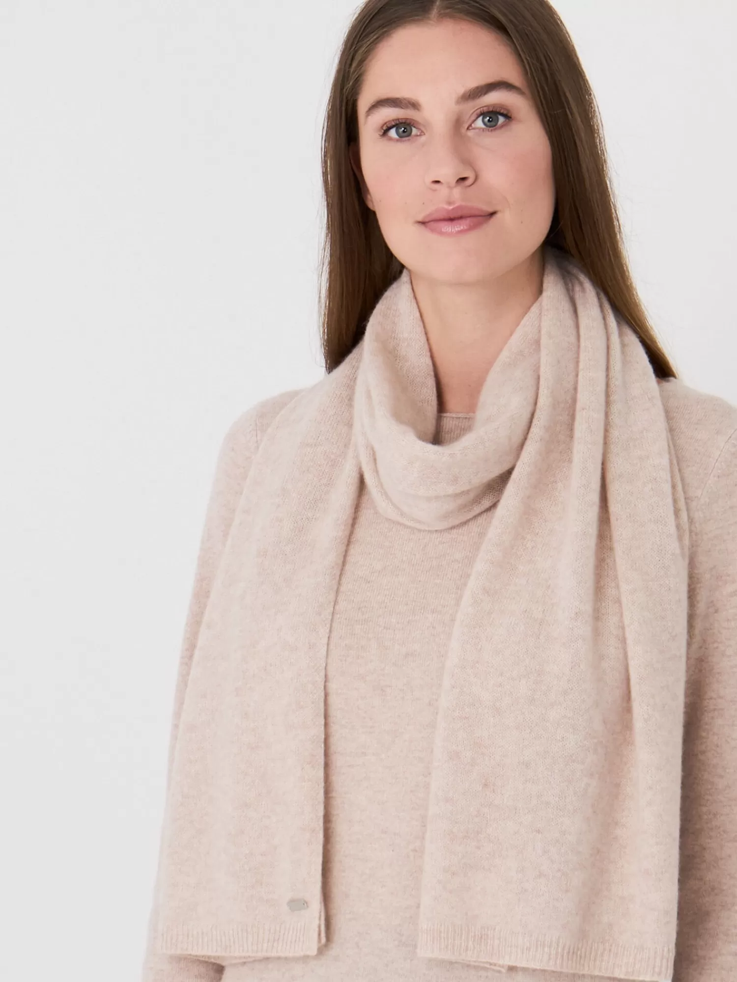 REPEAT cashmere Organisches Kaschmir>Basic Feinstrick-Schal Aus Bio-Kaschmir Beige