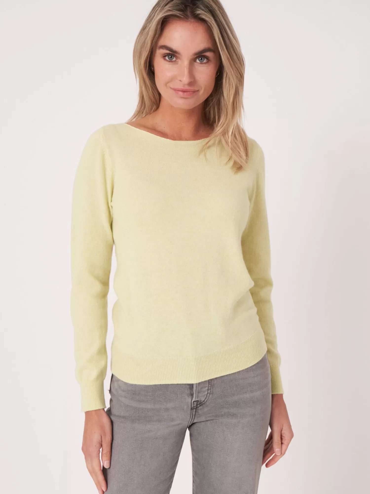 REPEAT cashmere Organisches Kaschmir>Basic Pullover Mit U-Boot-Ausschnitt Aus Bio-Kaschmir Soda