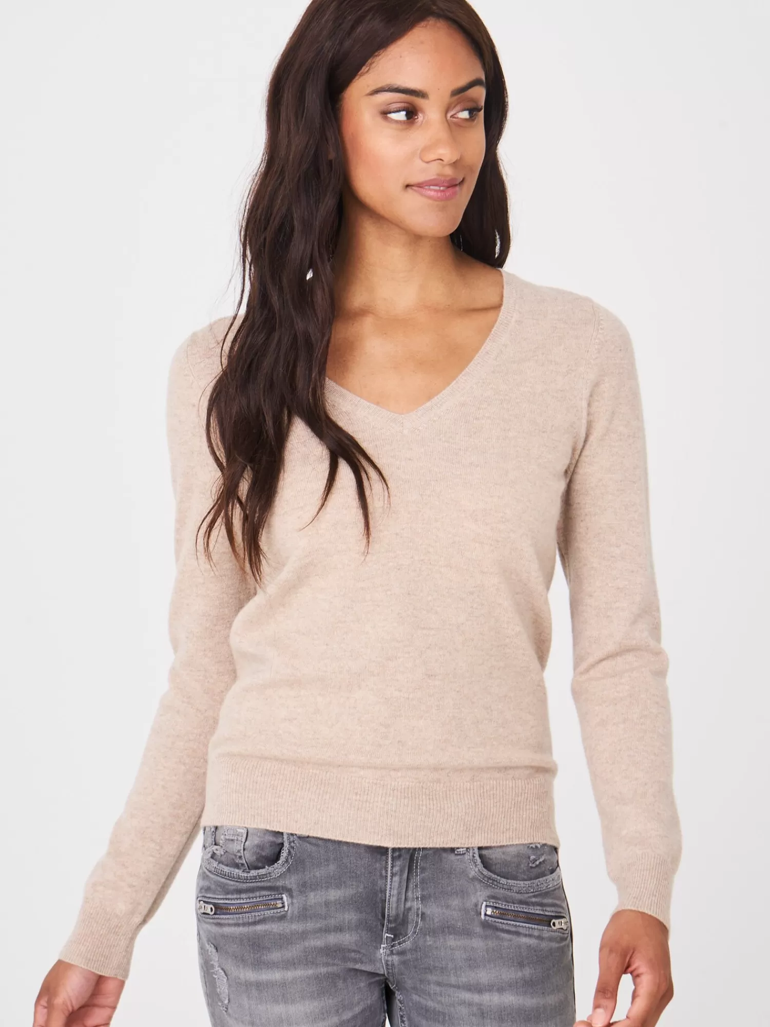 REPEAT cashmere Organisches Kaschmir>Basic Pullover Mit V-Ausschnitt Aus Bio-Kaschmir Sand