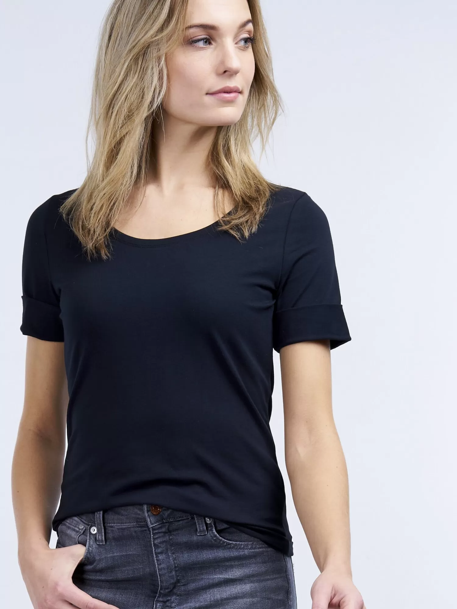 REPEAT cashmere Tops>Basic T-Shirt Mit Aufgeschlagenen Armel Aus Baumwolle Black