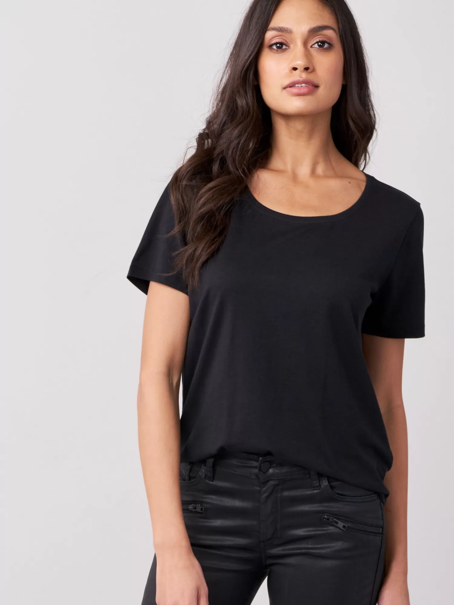 REPEAT cashmere Tops>Damen-T-Shirt Basic Black