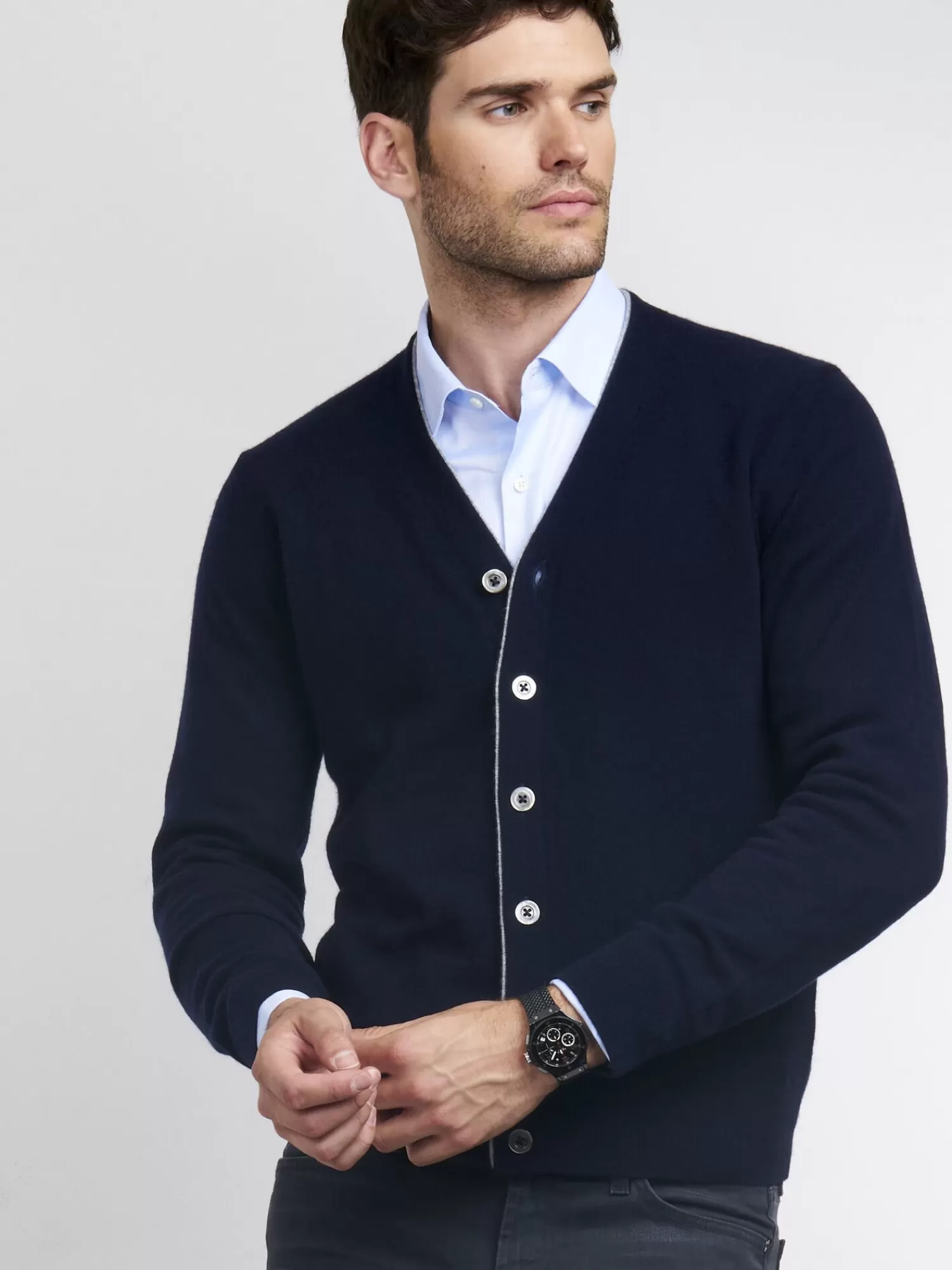 REPEAT cashmere Strickjacken>Herren-Strickjacke Mit V-Ausschnitt Aus Kaschmir Navy/Lt Grey