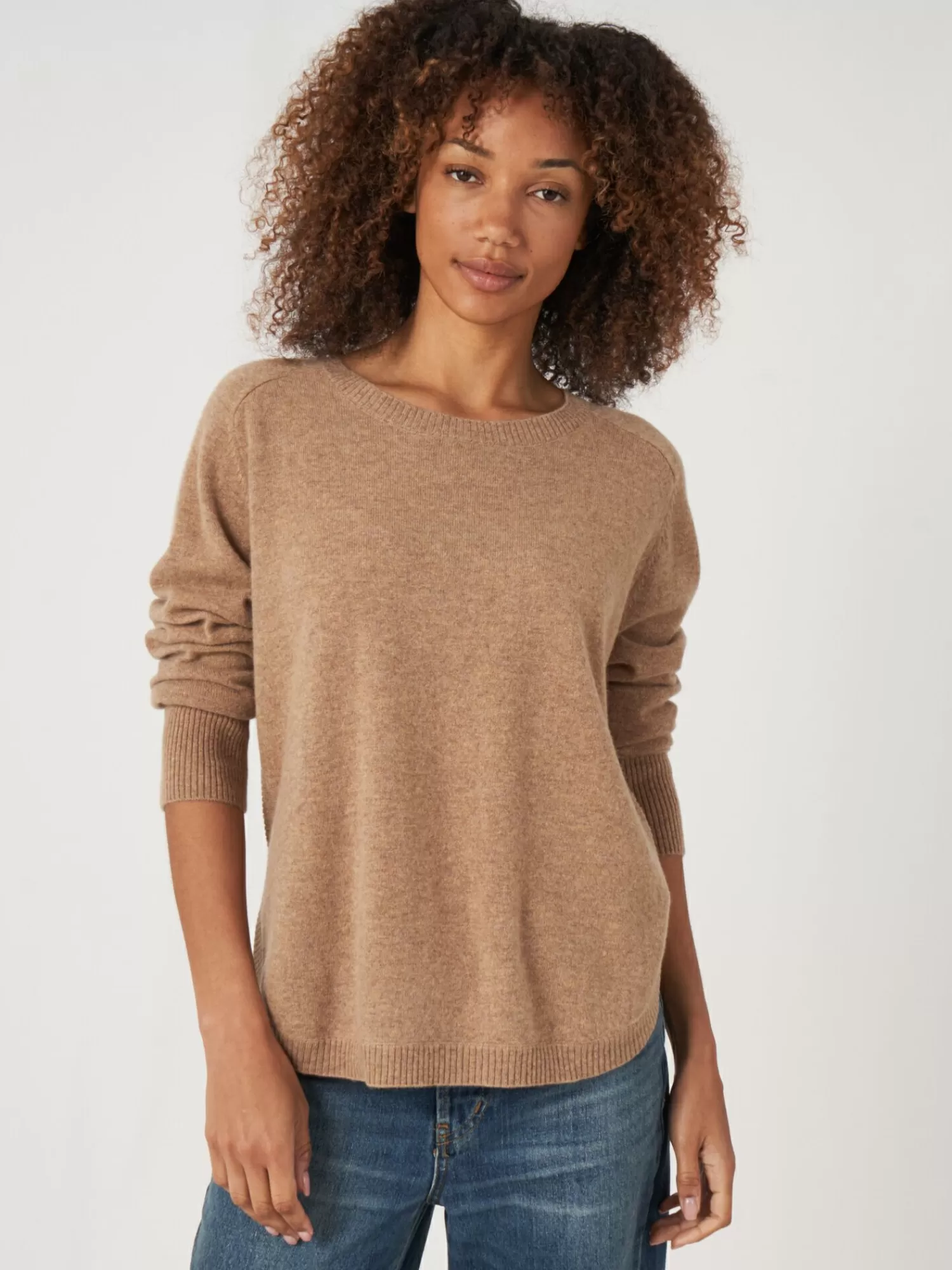 REPEAT cashmere Pullover>Kaschmirpullover Mit Rundem Saum Und U-Boot-Ausschnitt Camel