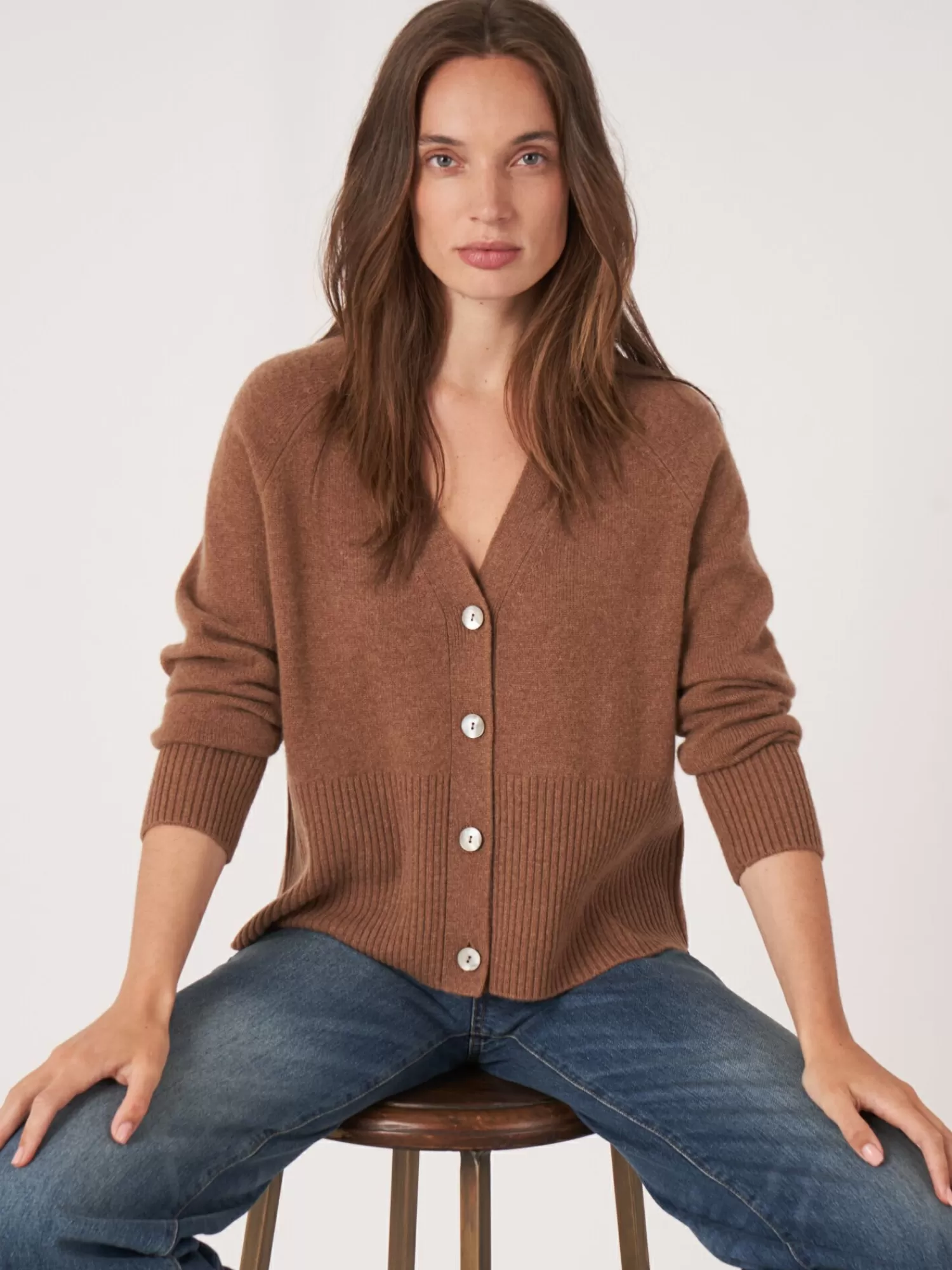 REPEAT cashmere Strickjacken>Kaschmir-Strickjacke Mit Geripptem V-Ausschnitt Hazel