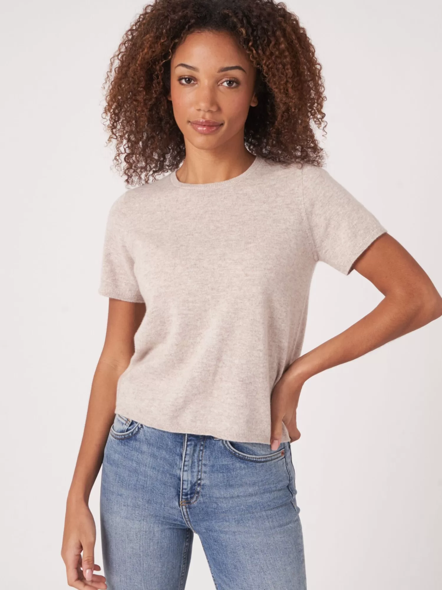 REPEAT cashmere Organisches Kaschmir>Nahtlos Gestricktes T-Shirt Aus Bio-Kaschmir Beige