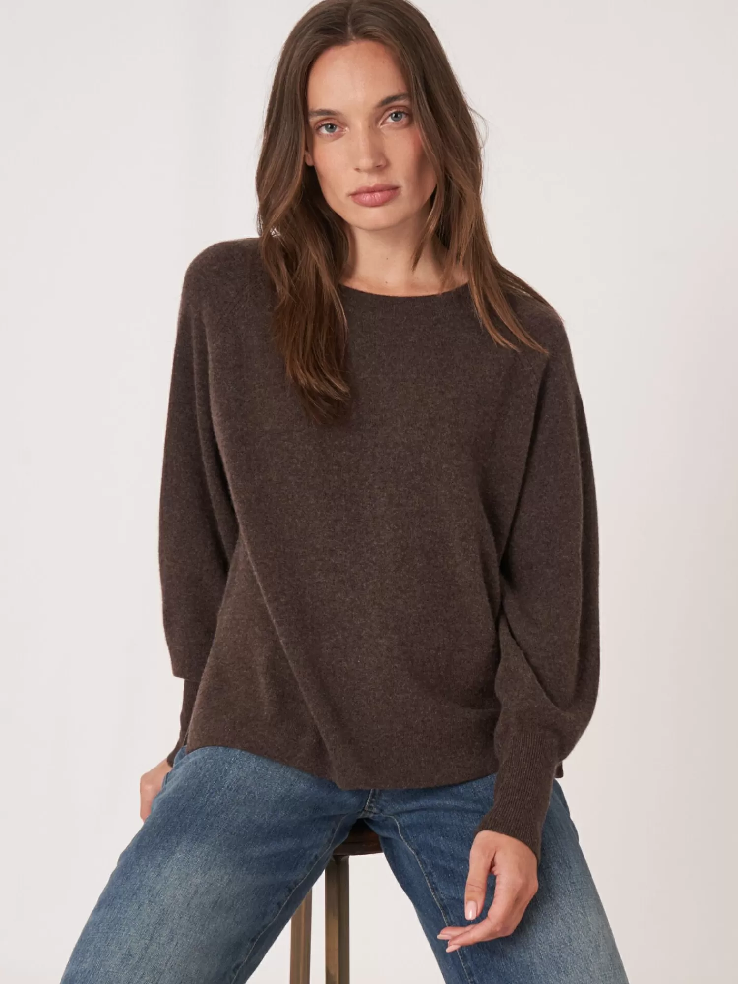 REPEAT cashmere Pullover>Raglan-Pullover Aus Kaschmir Mit Hochgeripptem Saum Und Seitenschlitz Chocolate