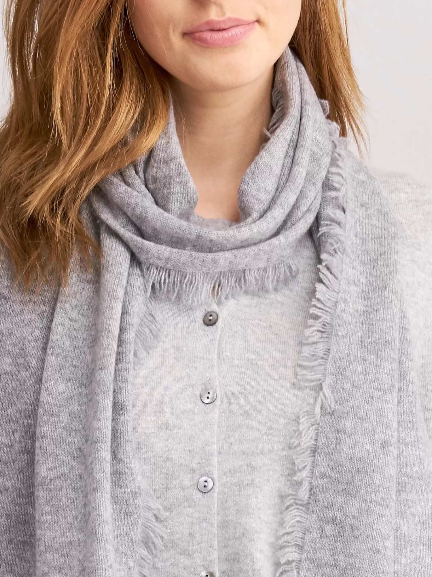 REPEAT cashmere Organisches Kaschmir>Schal Mit Fransen Aus Bio-Kaschmir Light Grey