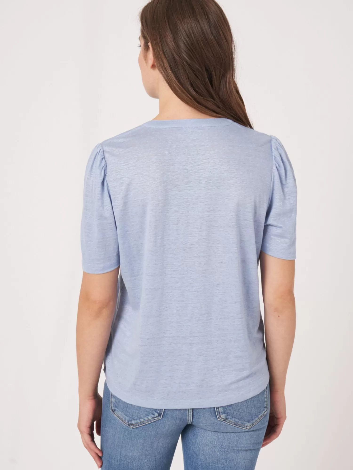 REPEAT cashmere Tops>T-Shirt Mit Rundhalsausschnitt Und Schlitz Aus Leinen Lt Blue