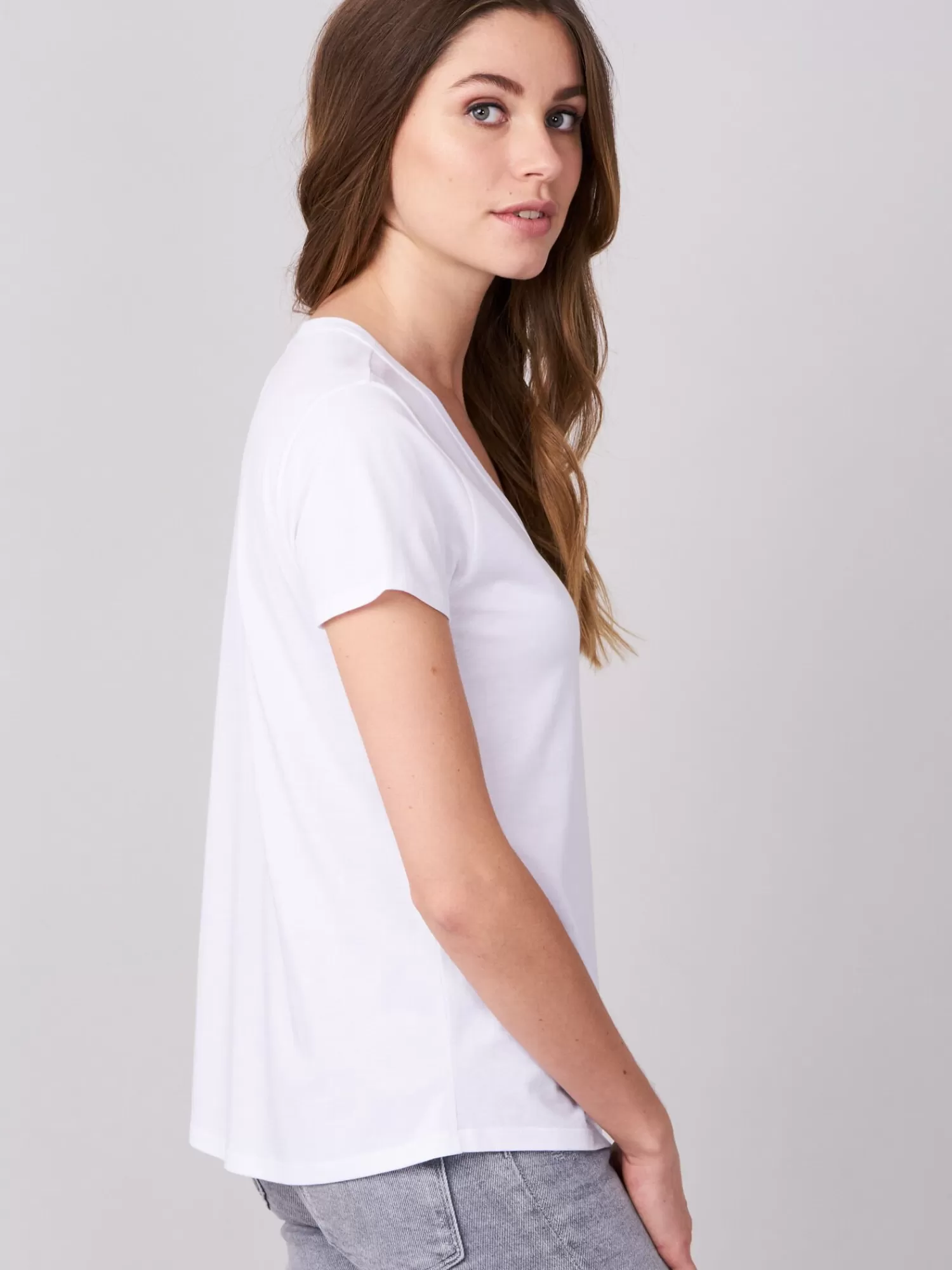 REPEAT cashmere Tops>T-Shirt Mit V-Ausschnitt Und Brusttasche White